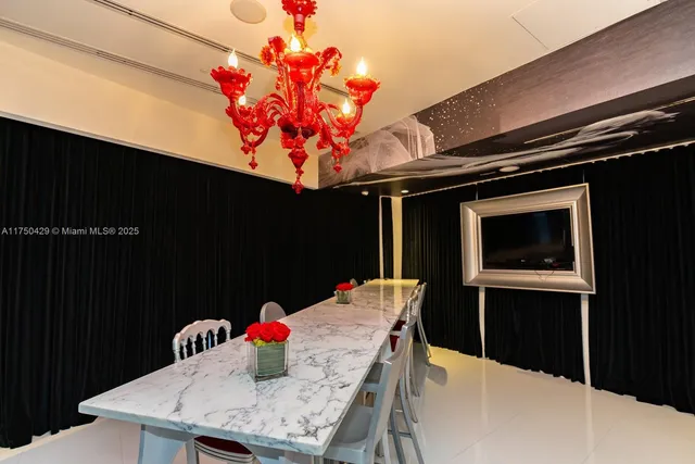 $1,188,000 | 495 Brickell Avenue, Unit 2102, Miami, FL 33131