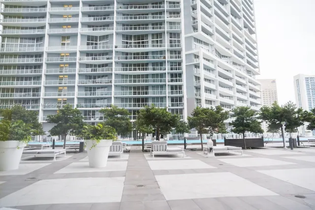 $1,188,000 | 495 Brickell Avenue, Unit 2102, Miami, FL 33131
