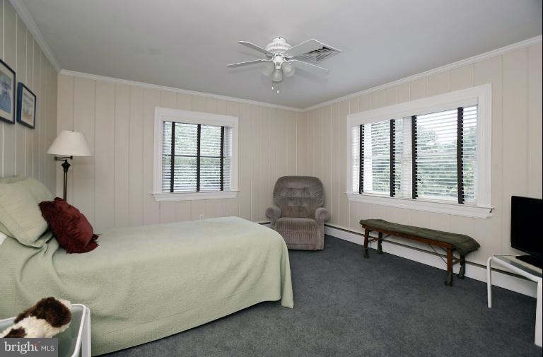 230 Wroxeter Drive Arnold, MD 21012 - Photo 16 of 29 Bedroom