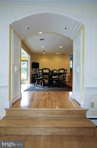 230 Wroxeter Drive Arnold, MD 21012 - Photo 5 of 29 Interior (General)