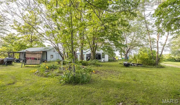 $165,000 | 185 State Highway 42, Vienna, MO 65582