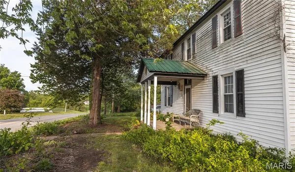 $165,000 | 185 State Highway 42, Vienna, MO 65582
