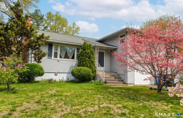 $3,950 | 38 Portage Road, West Hartford, CT 06117