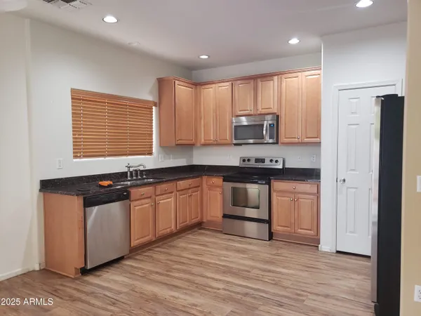 $2,097 | Undisclosed Address, Gilbert, AZ 85295