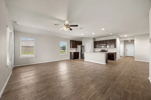 $310,000 | 8002 Tamarind Lane, Baytown, TX 77521