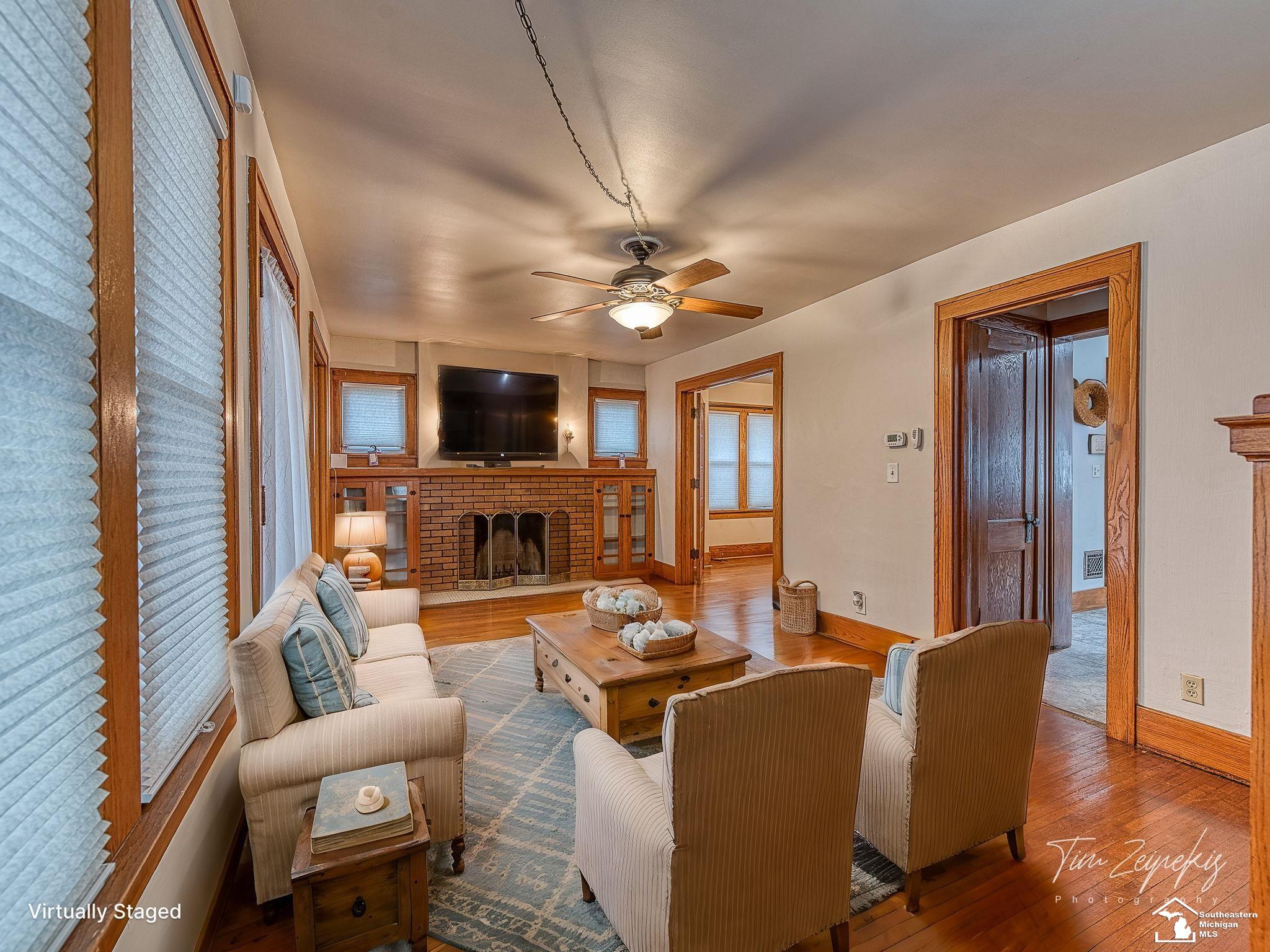 1524 South Custer Road Monroe, MI 48161 - Photo 2 of 50