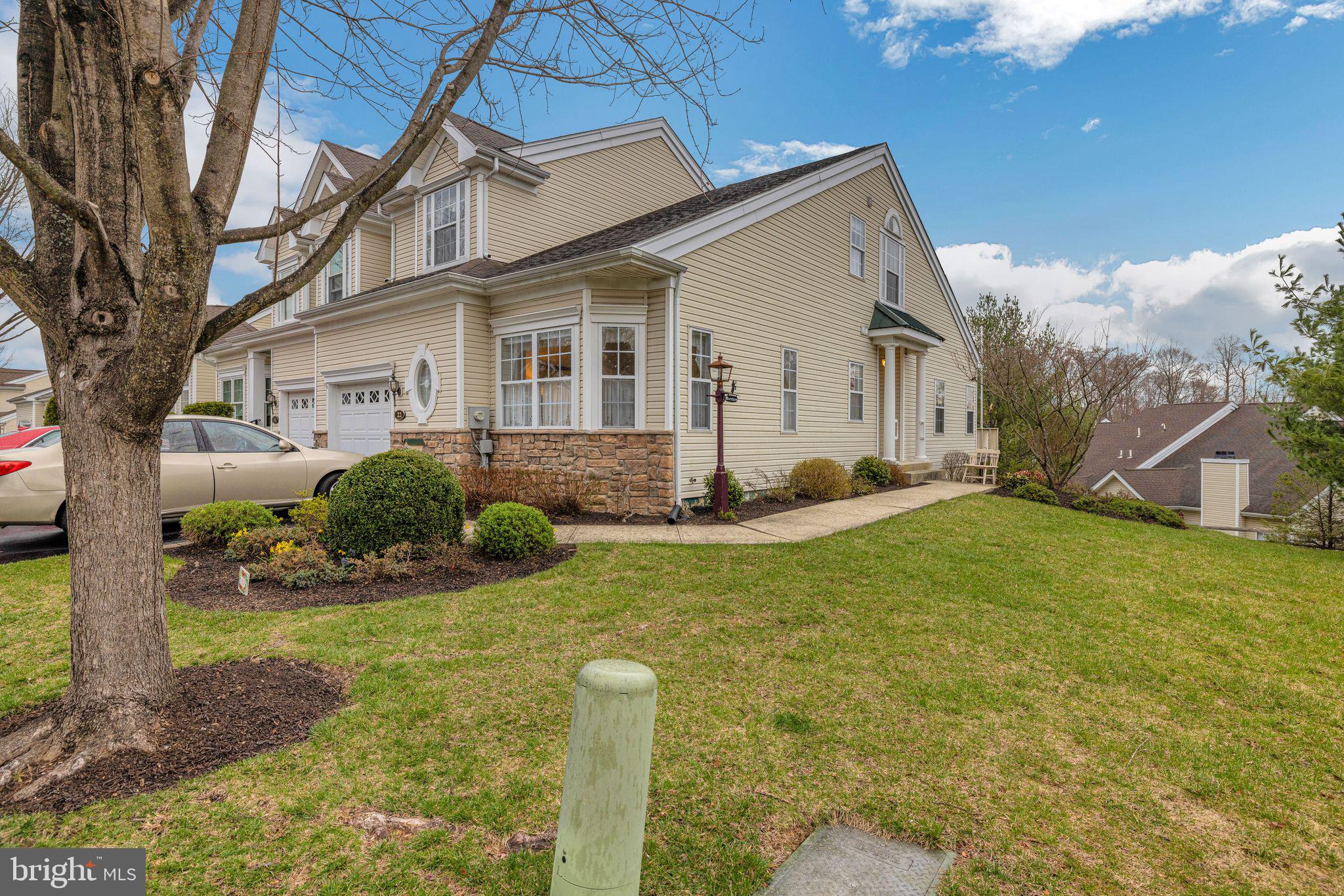 22 Dresner Circle Upper Chichester, PA 19061 - Photo 3 of 31 End unit, next to neighborhood open space