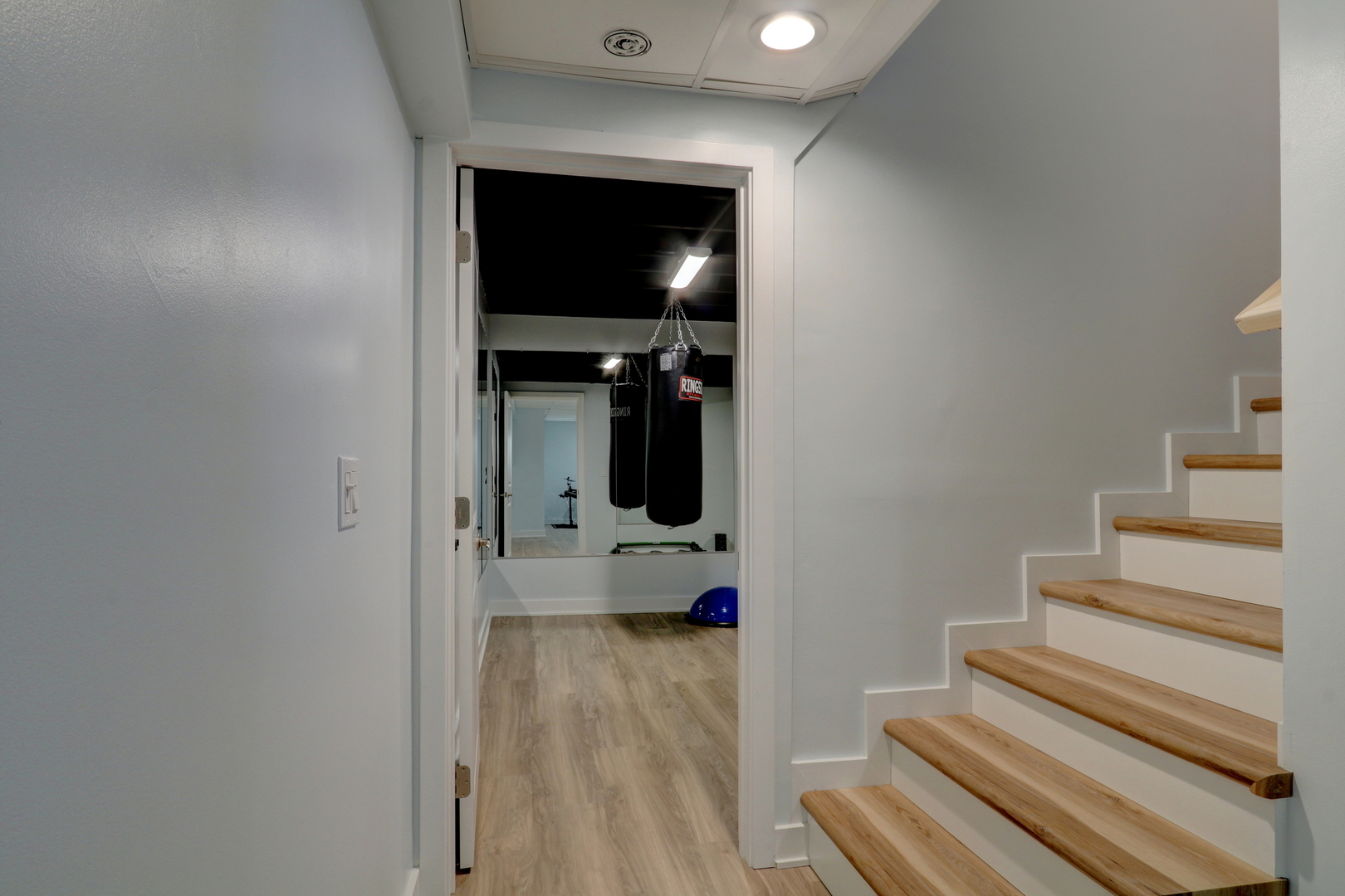 6405 Plainview Road Gurnee, IL 60031 - Photo 35 of 48 Gallery Image 35
