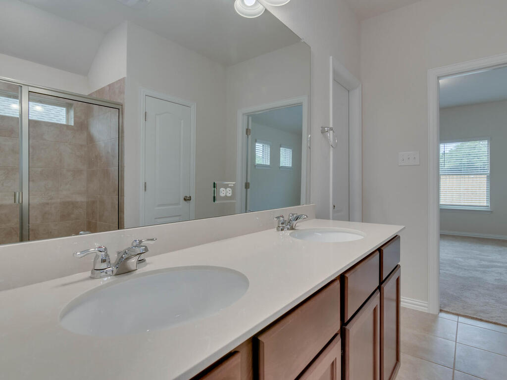 1104 Ridge Runner Drive Georgetown, TX 78628 - Photo 15 of 27