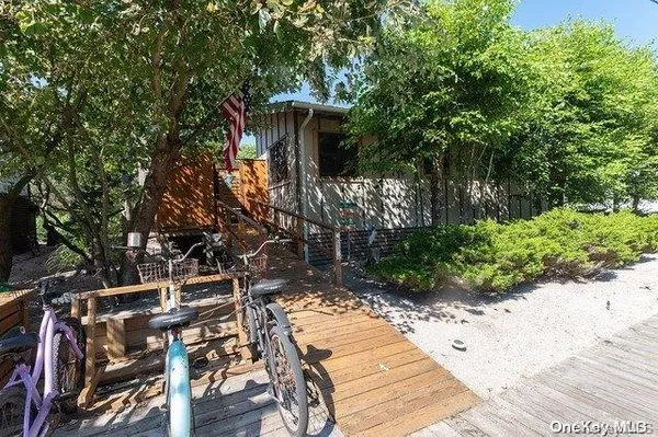 a view of outdoor space yard and patio
