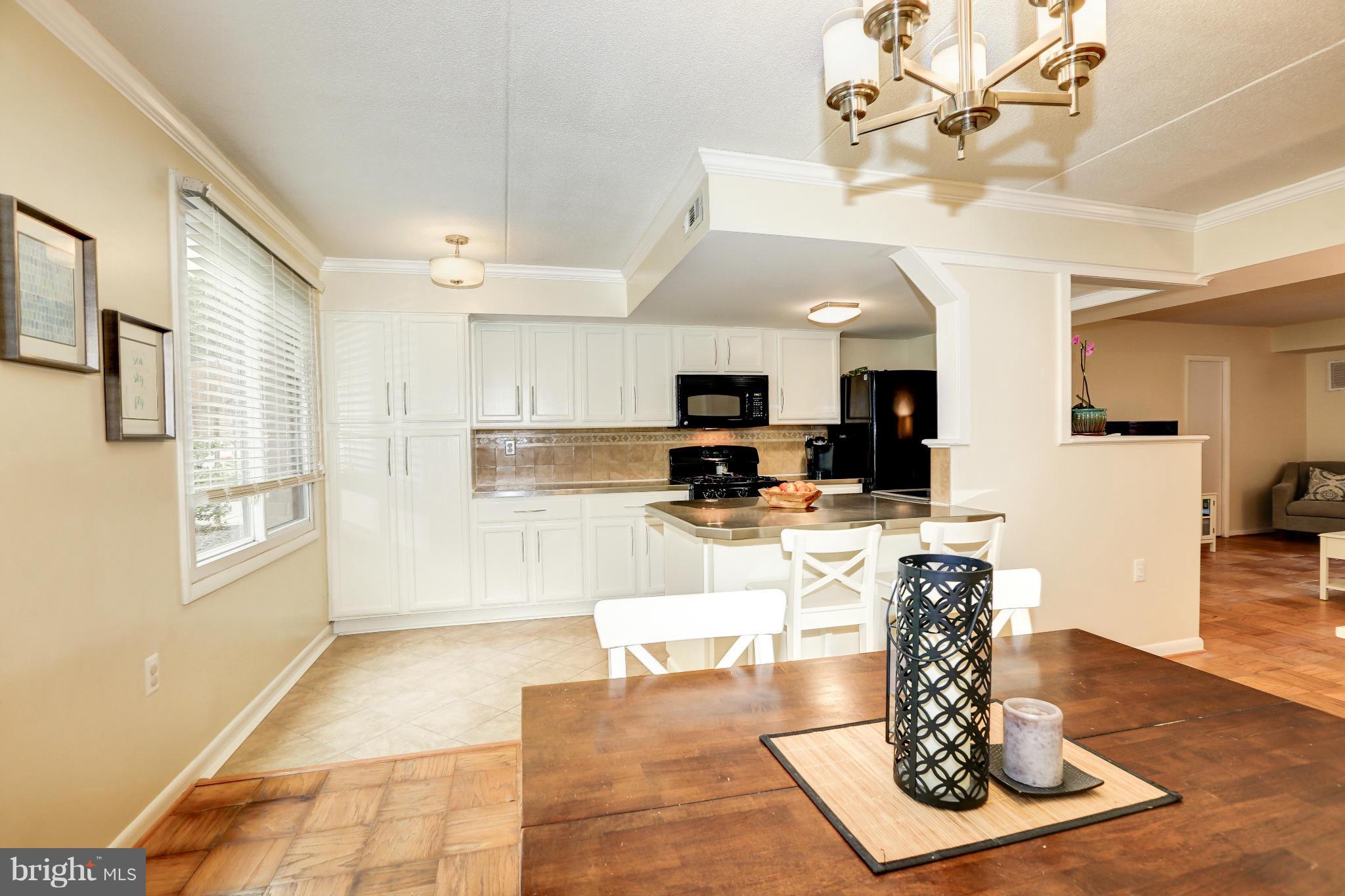 5236 West Running Brook Road, Unit 102 Columbia, MD 21044 - Photo 13 of 29 Dining Room