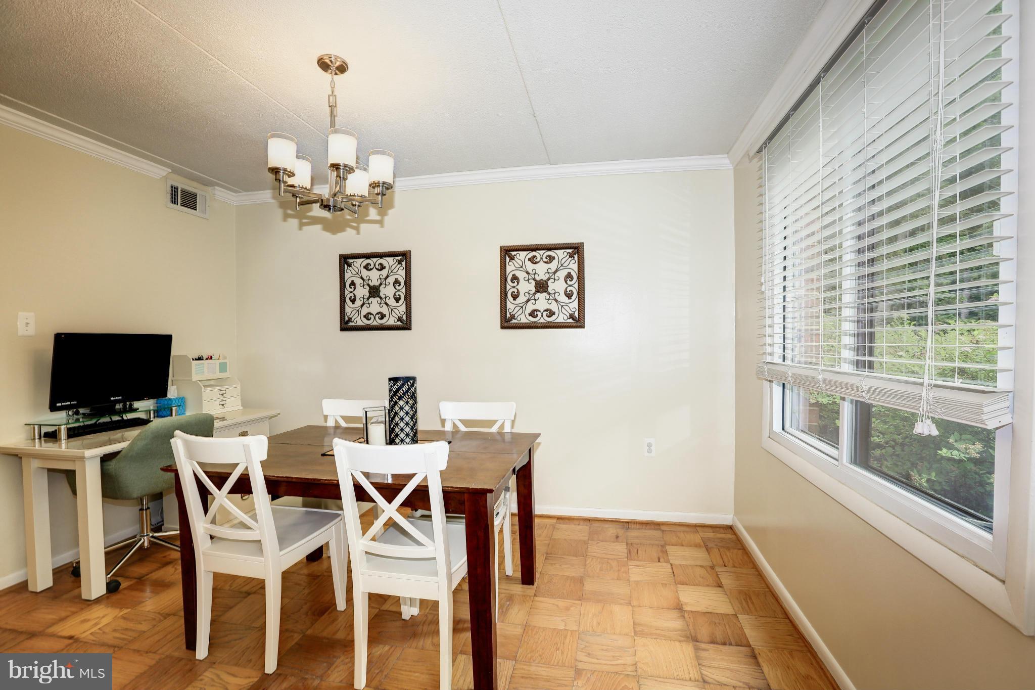 5236 West Running Brook Road, Unit 102 Columbia, MD 21044 - Photo 9 of 29 Dining Room