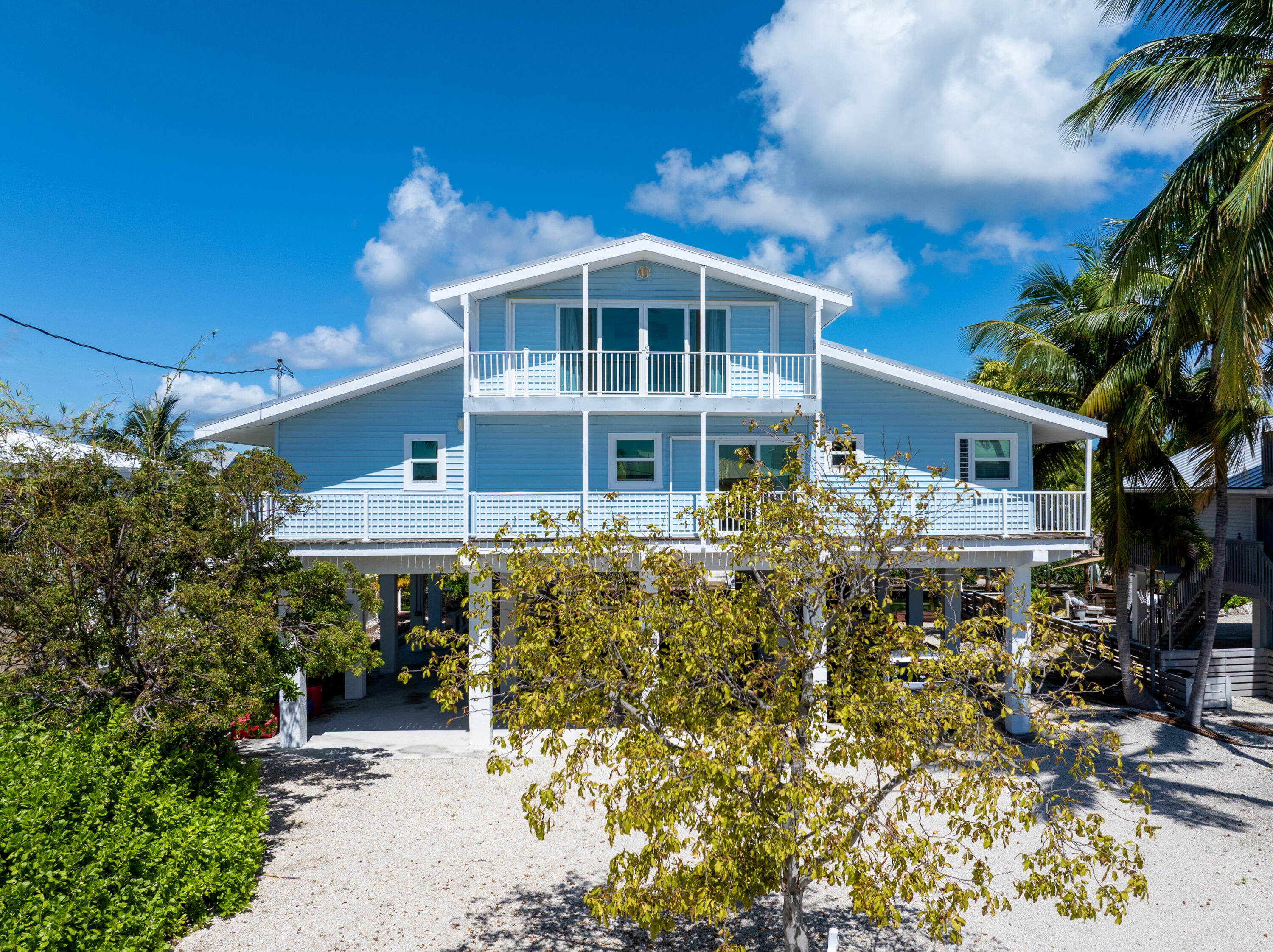 28565 Anne Bonny Road Summerland Key, FL 33042 - Photo 26 of 36 Front of House