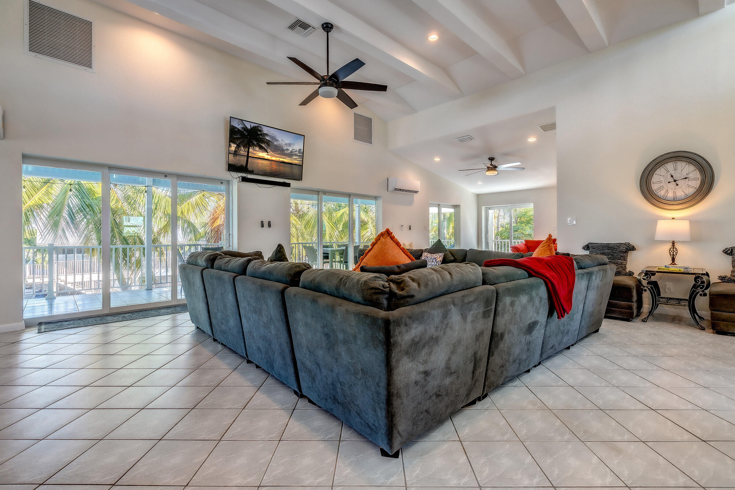 28565 Anne Bonny Road Summerland Key, FL 33042 - Photo 5 of 36 Great Room
