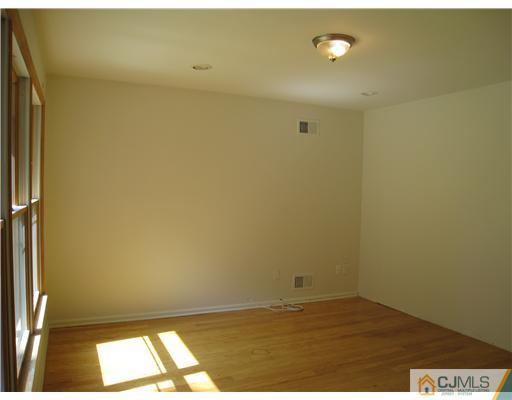 12 Sunrise Road Old Bridge, NJ 08857 - Photo 3 of 10 Gallery Image 3