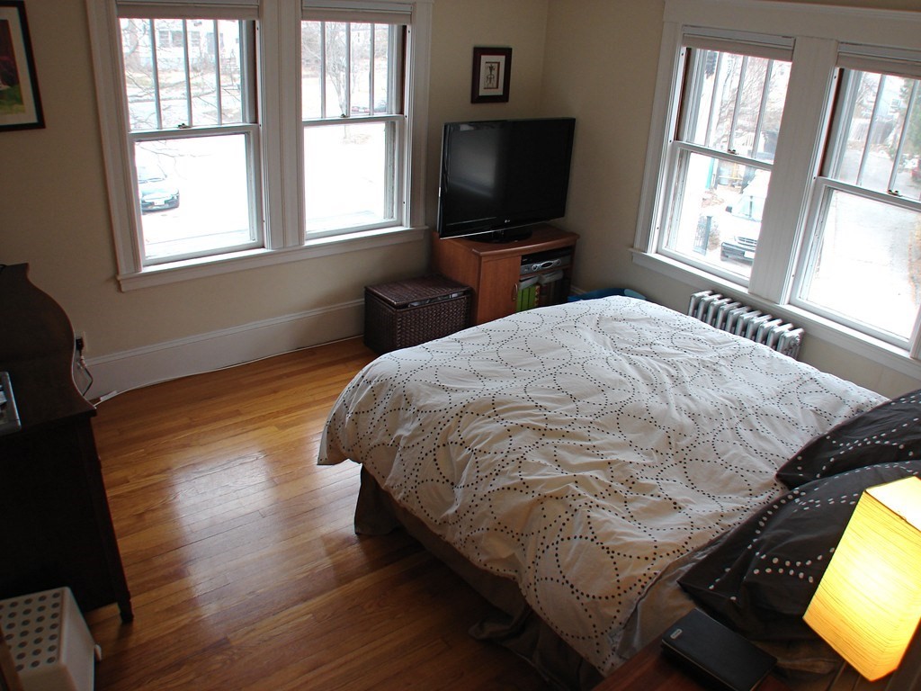 128 Brooks Avenue Arlington, MA 02474 - Photo 18 of 23