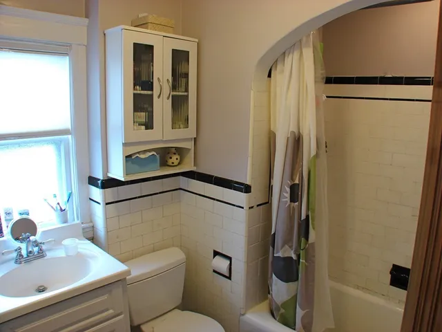 $4,500 | 128 Brooks Avenue, Arlington, MA 02474