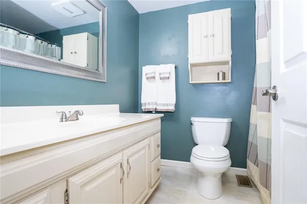 $364,900 | 166 Walden Way, Imperial, PA 15126