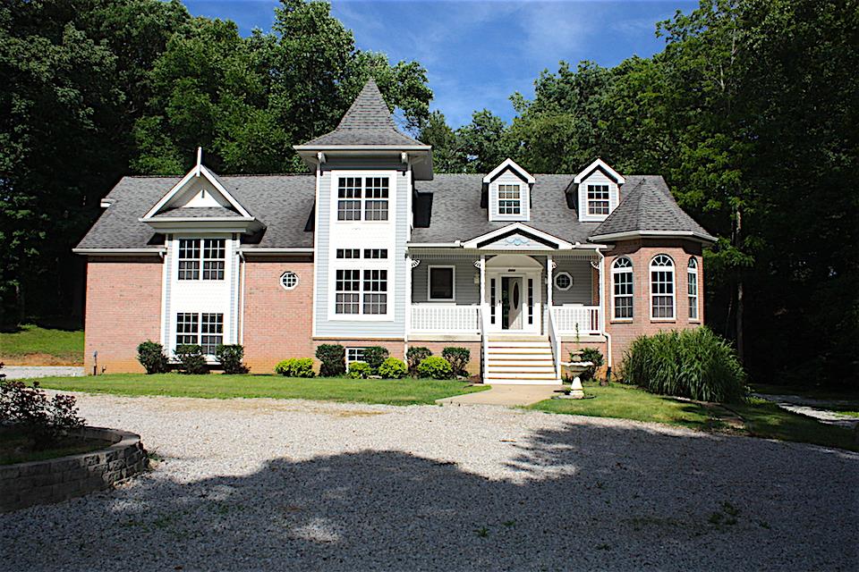 3375 North Mt Pleasant Road Greenbrier, TN 37073 - Photo 1 of 18
