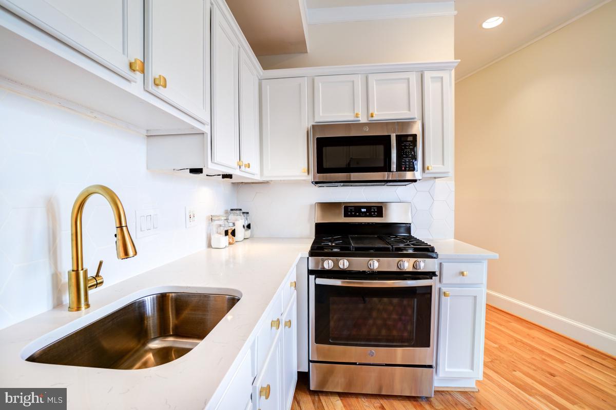 1301 T Street Northwest, Unit 2 Washington, DC 20009 - Photo 18 of 34