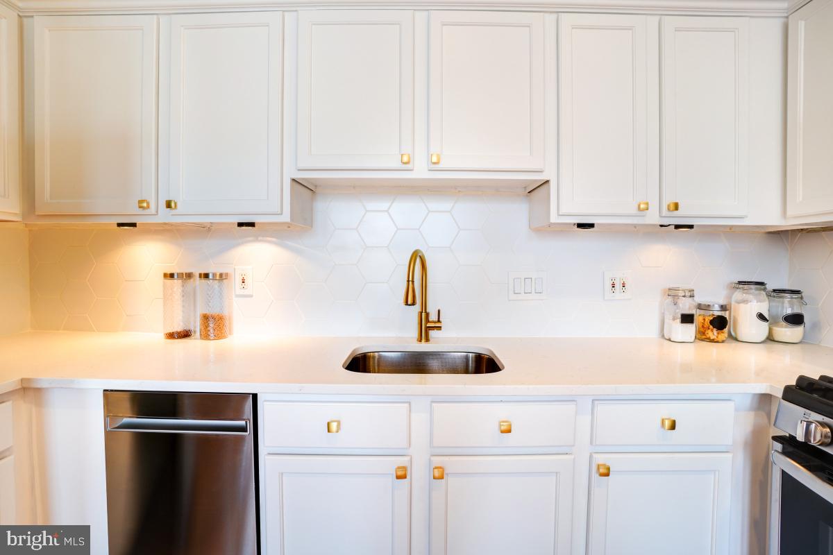 1301 T Street Northwest, Unit 2 Washington, DC 20009 - Photo 19 of 34
