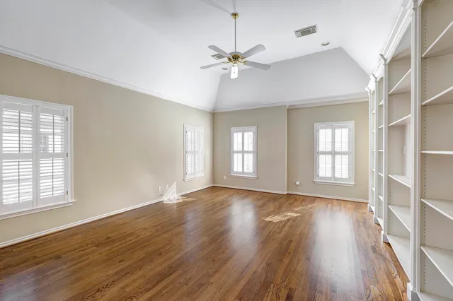 $899,500 | 1226 Ripple Creek Drive, Houston, TX 77057