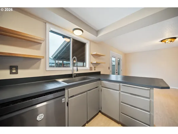 $484,900 | 21455 Southwest Lois Street, Beaverton, OR 97003