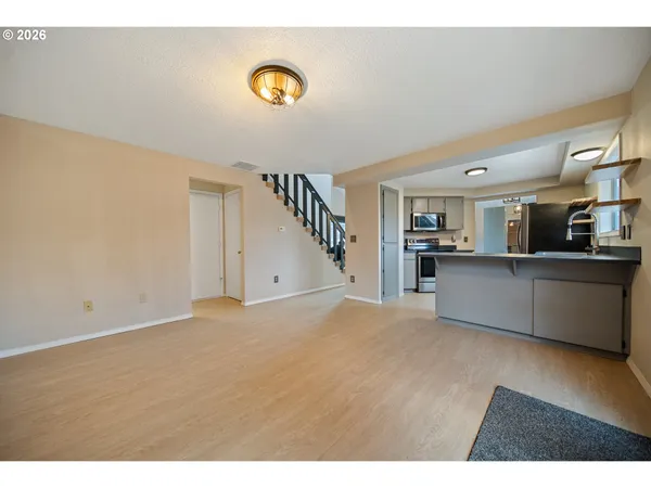 $484,900 | 21455 Southwest Lois Street, Beaverton, OR 97003