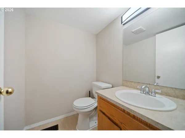 $484,900 | 21455 Southwest Lois Street, Beaverton, OR 97003
