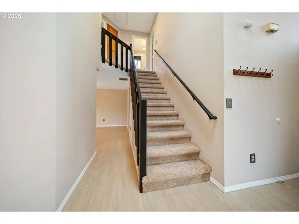$484,900 | 21455 Southwest Lois Street, Beaverton, OR 97003