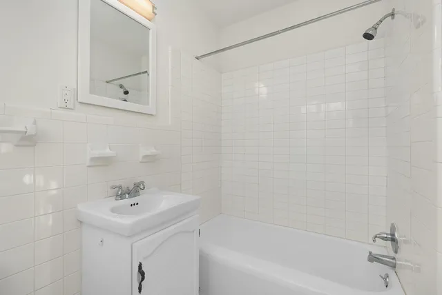 $2,400 | 2531 Avalon Circle, Chattanooga, TN 37415