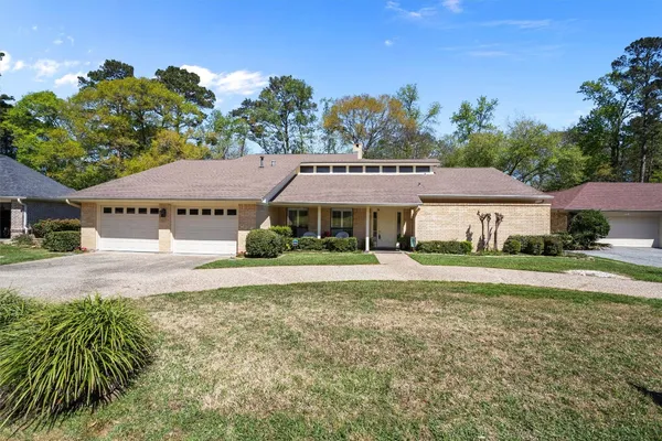 $393,000 | 105 Innisbrook Drive, Lufkin, TX 75901