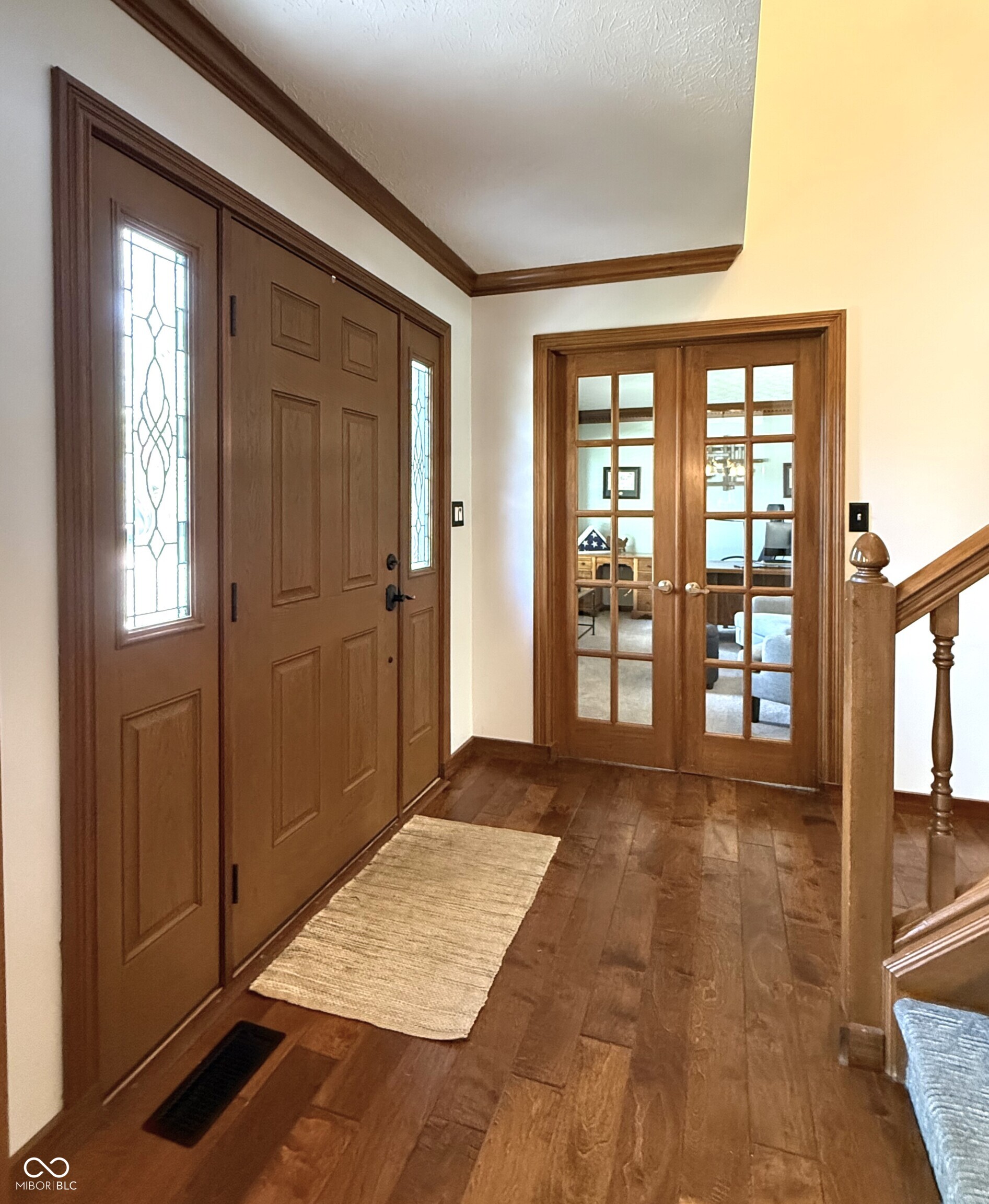 6040 Hunters Ridge Drive Plainfield, IN 46168 - Photo 4 of 34