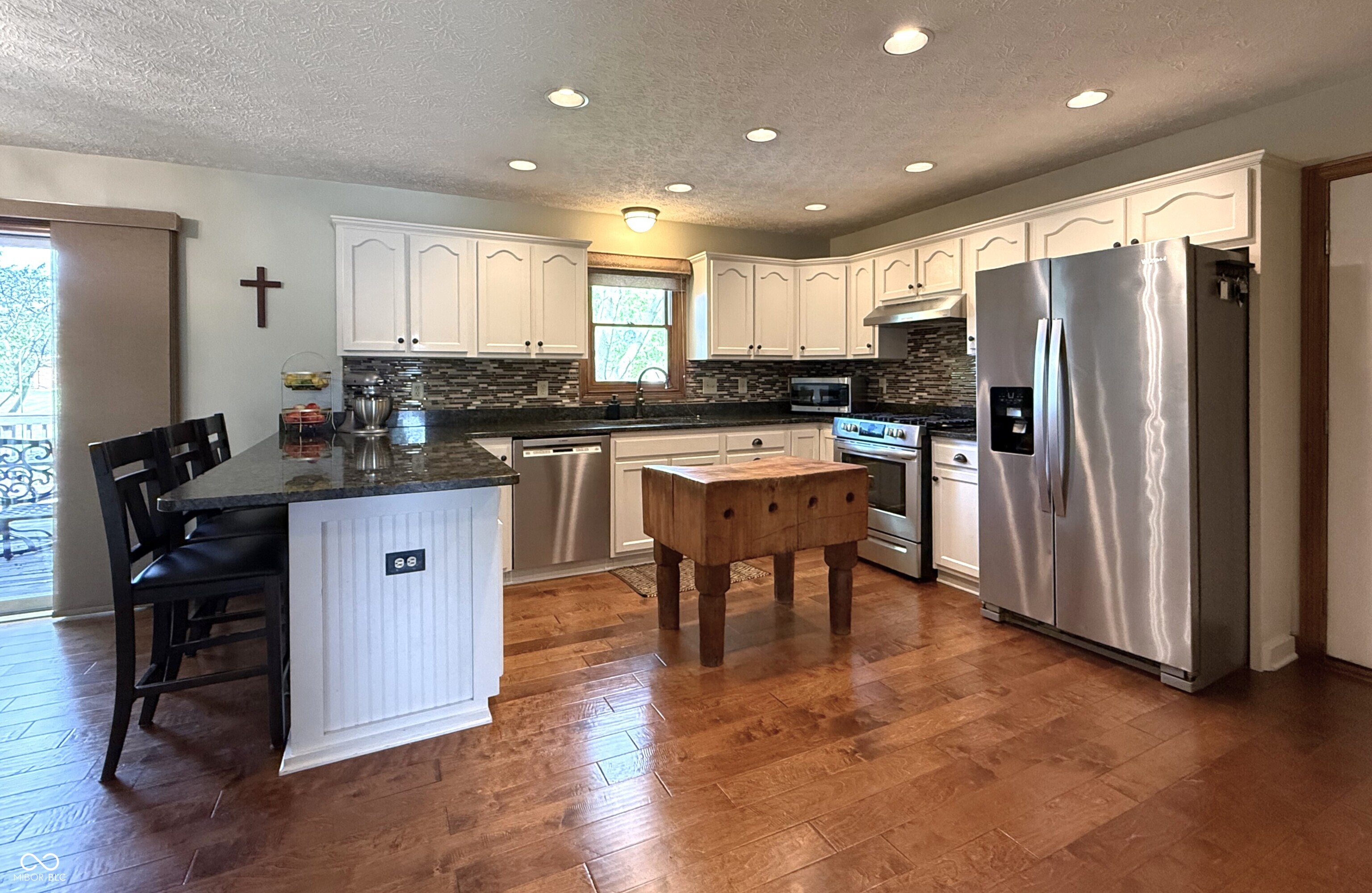 6040 Hunters Ridge Drive Plainfield, IN 46168 - Photo 8 of 34
