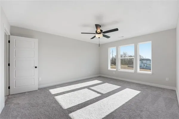 $434,950 | 19606 West 195th Street, Spring Hill, KS 66083