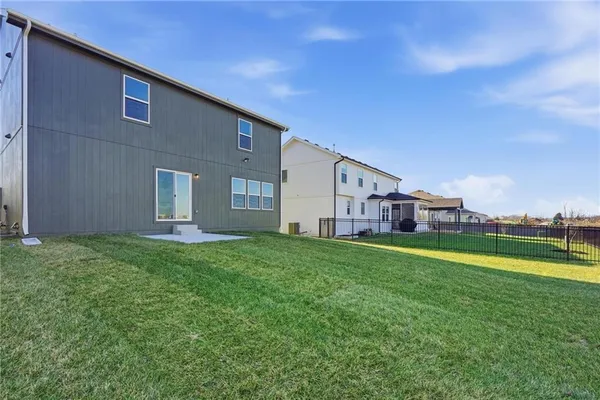 $434,950 | 19606 West 195th Street, Spring Hill, KS 66083
