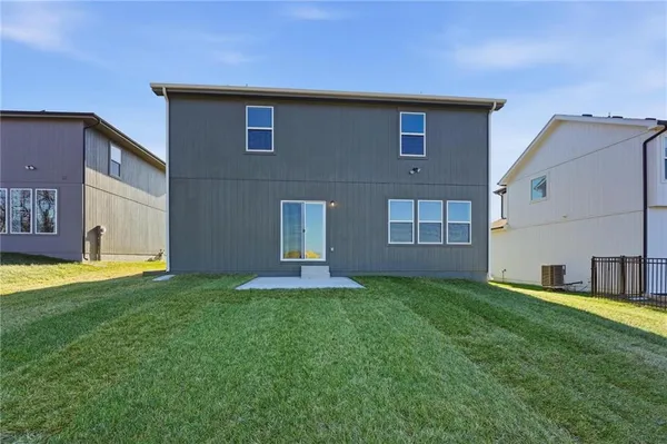 $434,950 | 19606 West 195th Street, Spring Hill, KS 66083