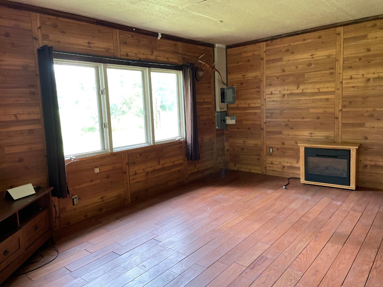 N8852 New Wood Road Tomahawk, WI 54487 - Photo 33 of 44 Gallery Image 33