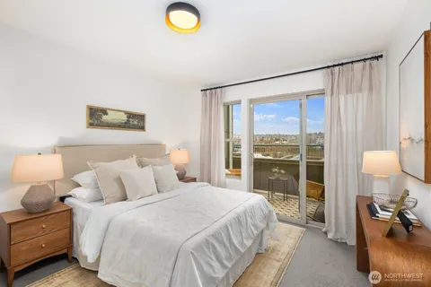 $725,000 | 822 Northwest 49th Street, Unit A, Seattle, WA 98107