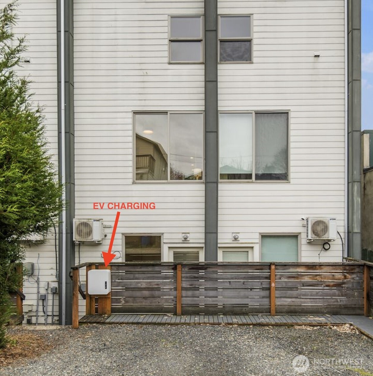 822 Northwest 49th Street, Unit A Seattle, WA 98107 - Photo 30 of 30