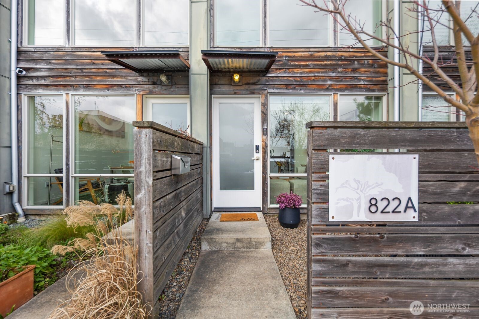 822 Northwest 49th Street, Unit A Seattle, WA 98107 - Photo 3 of 30