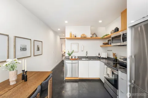 $725,000 | 822 Northwest 49th Street, Unit A, Seattle, WA 98107