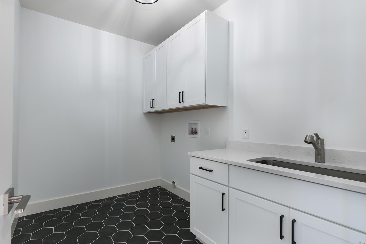 1236 Patchwork Chesterfield, MO 63005 - Photo 15 of 19 Gallery Image 15