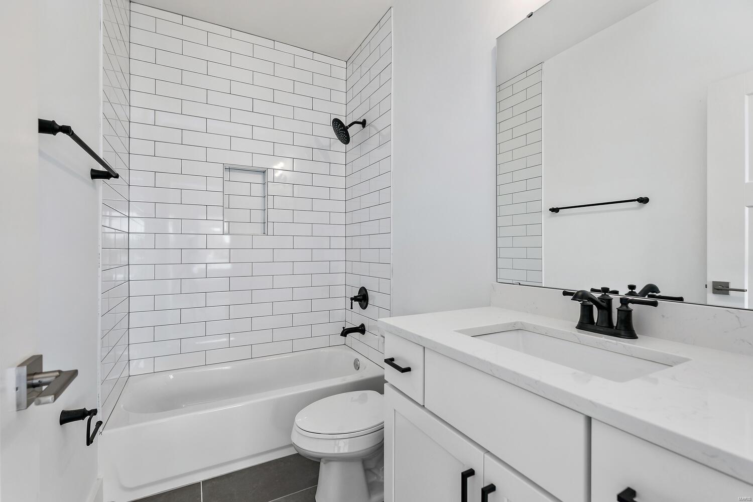 1236 Patchwork Chesterfield, MO 63005 - Photo 17 of 19 Gallery Image 17