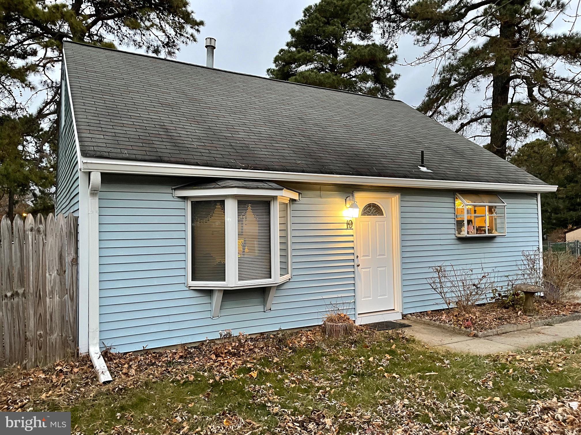 19 Ray Smith Road Sicklerville, NJ 08081 - Photo 1 of 25