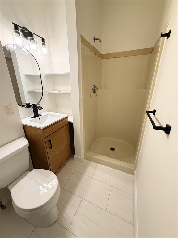 6 South Ward Street, Unit 1 Worcester, MA 01610 - Photo 5 of 8