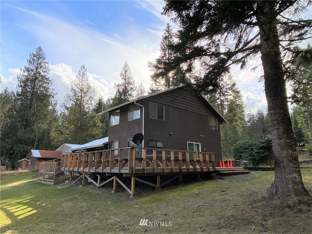 365 Craig Road Packwood, WA 98361 - Photo 7 of 34 Gallery Image 7