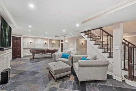 $2,295,000 | 1110 Fox Glen Drive, St. Charles, IL 60174