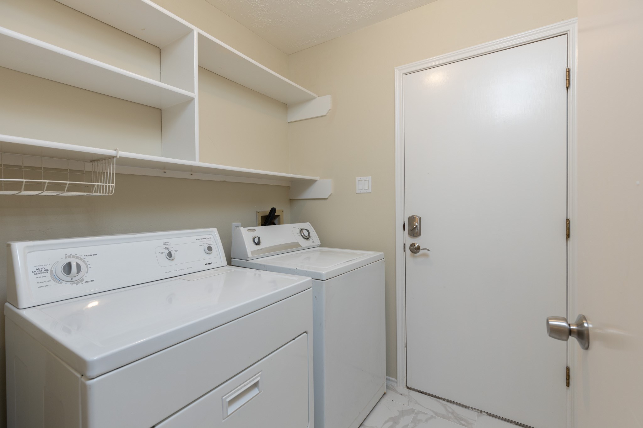 3422 Keygate Drive Spring, TX 77388 - Photo 27 of 32 a utility room with dryer and washer