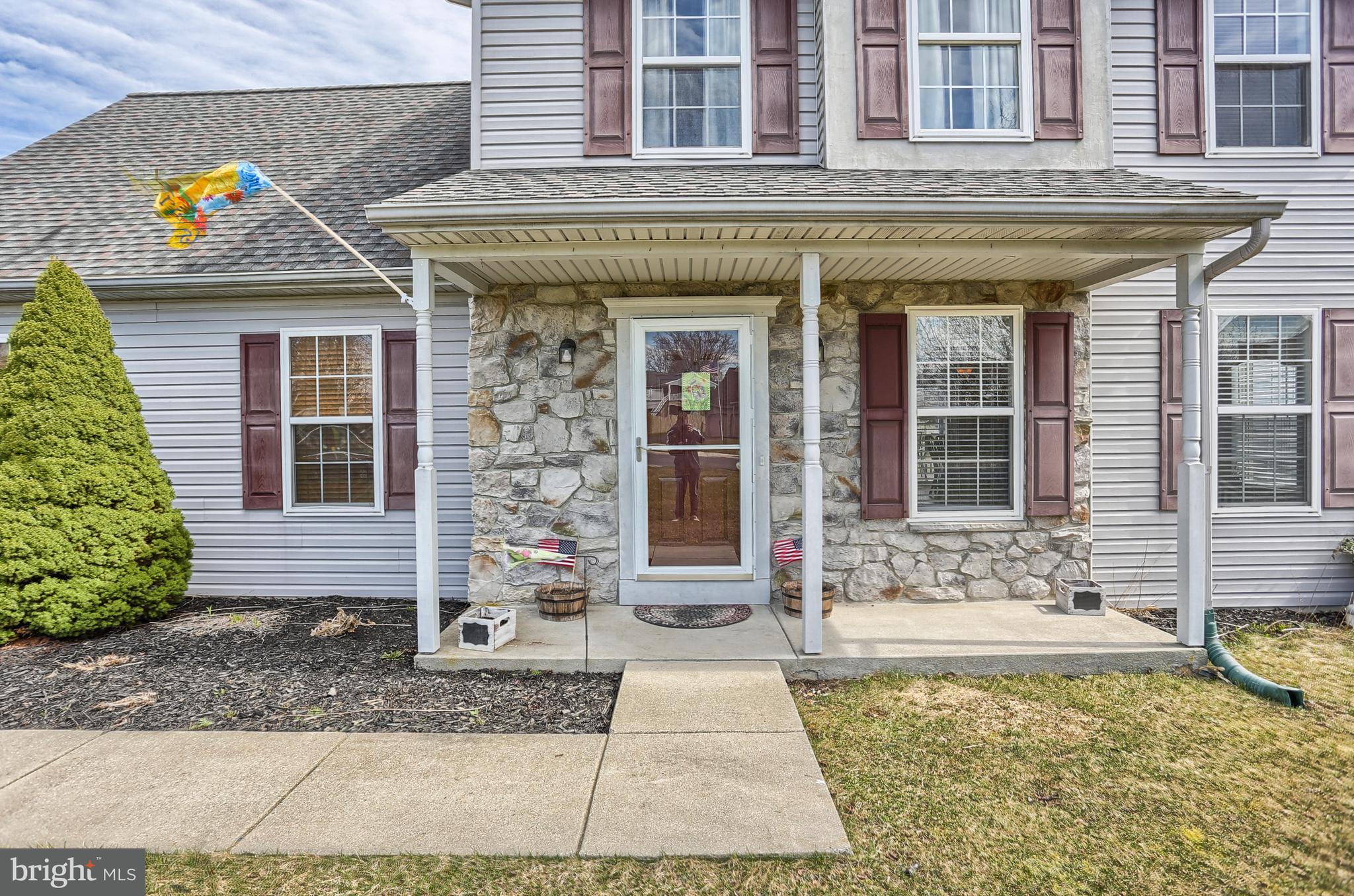 5 Coventry Cross Road Mount Wolf, PA 17347 - Photo 2 of 40 Gallery Image 2